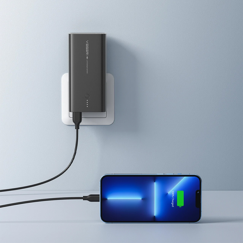 Veger (ACE100) Fast Charging Powerbank Folding EU-Plug - 10.000mAh - Black